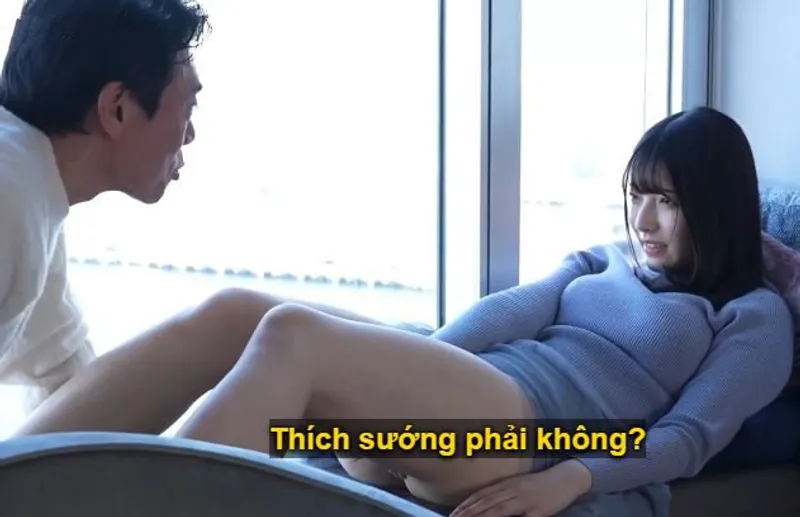 Cuộc chạm trán giữa ông bác lớn tuổi và cô minh tinh trẻ mới debut tại nhà nghỉ sang trọng